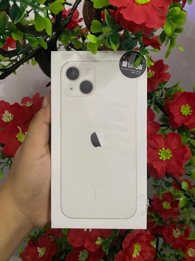 Iphone 13 starlight new