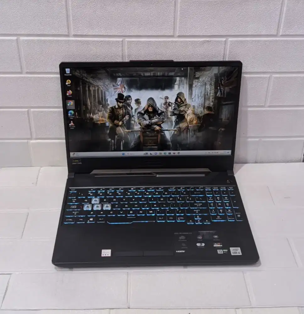 ASUS TUF GAMING F15  FX506LH/Intel core i5-10300H  RAM 8GB SSD 512GB