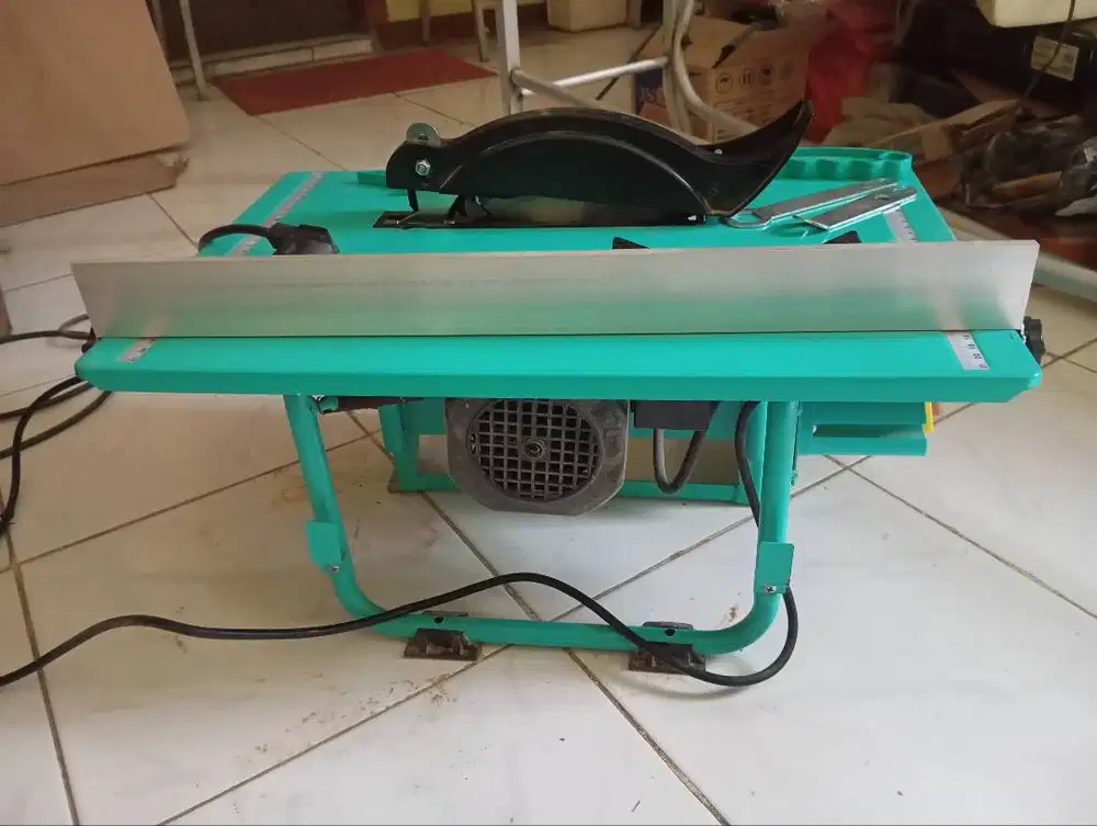 Table Saw Kecil NRT Pro 8 600W Bekas