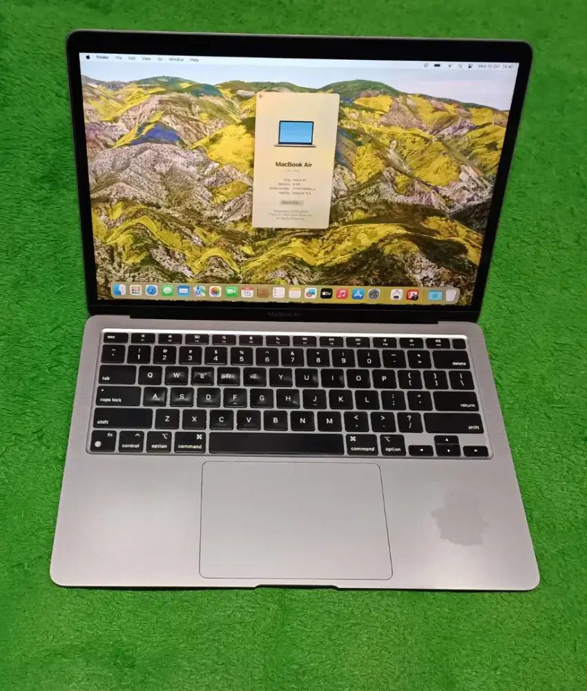 Apple MacBook Air M1 2020 M1 8/256 Grey Murah