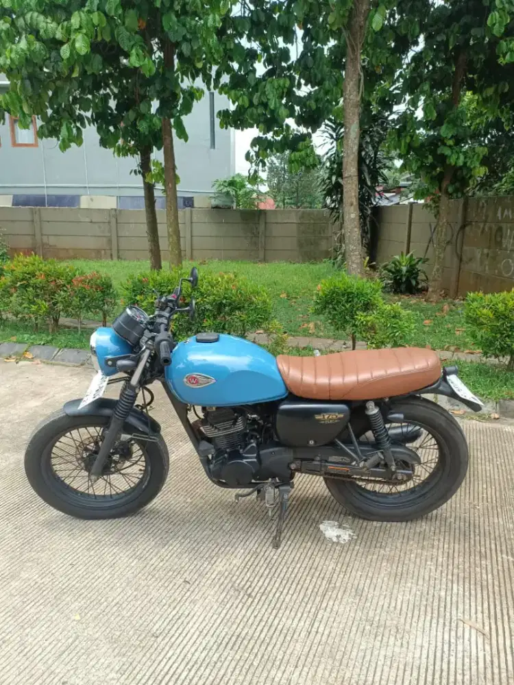 Kawasaki w175 se 2019