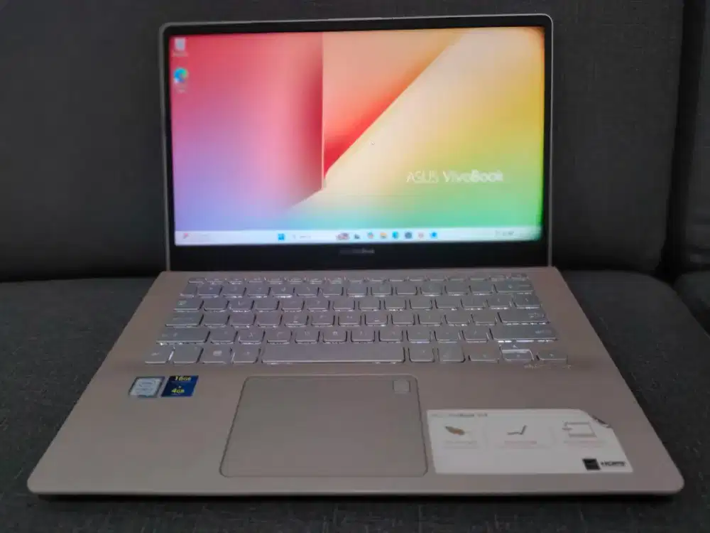 Laptop Asus Vivobook S14 S430U i3-8130 Ram 4GB HDD 1TB