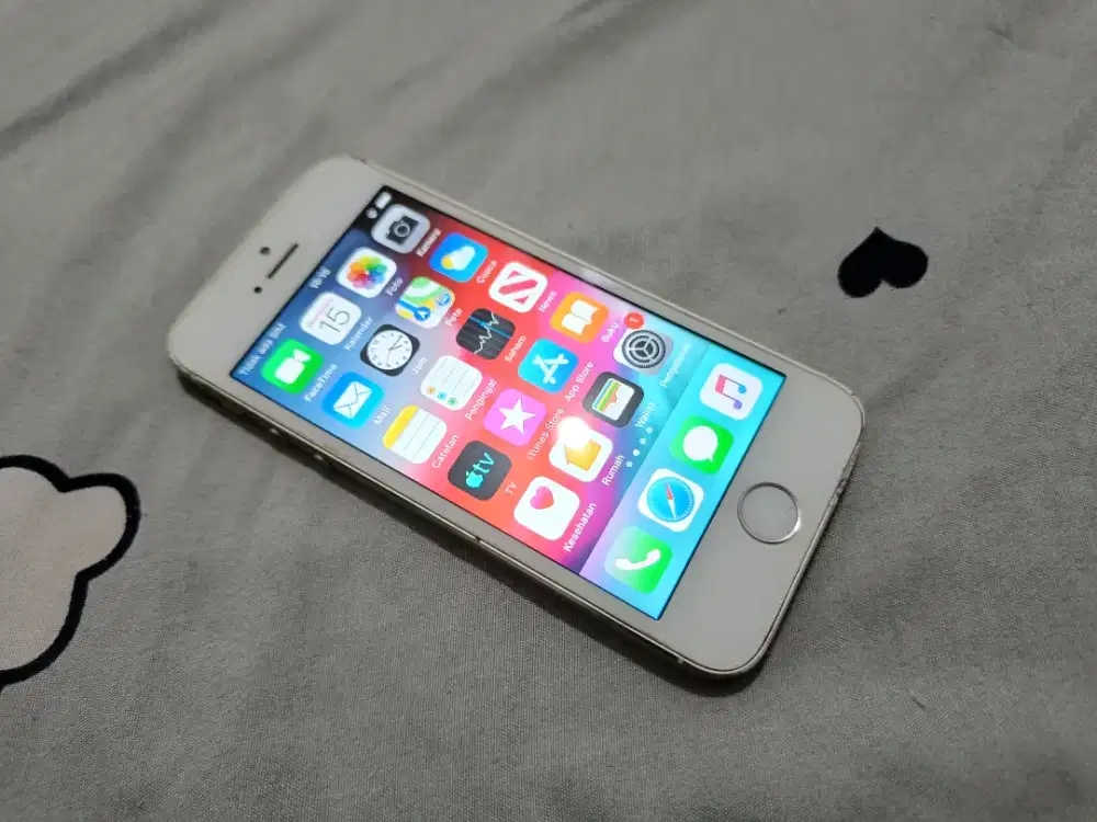 iPhone 5s 16GB Gold Mulus Unit Only