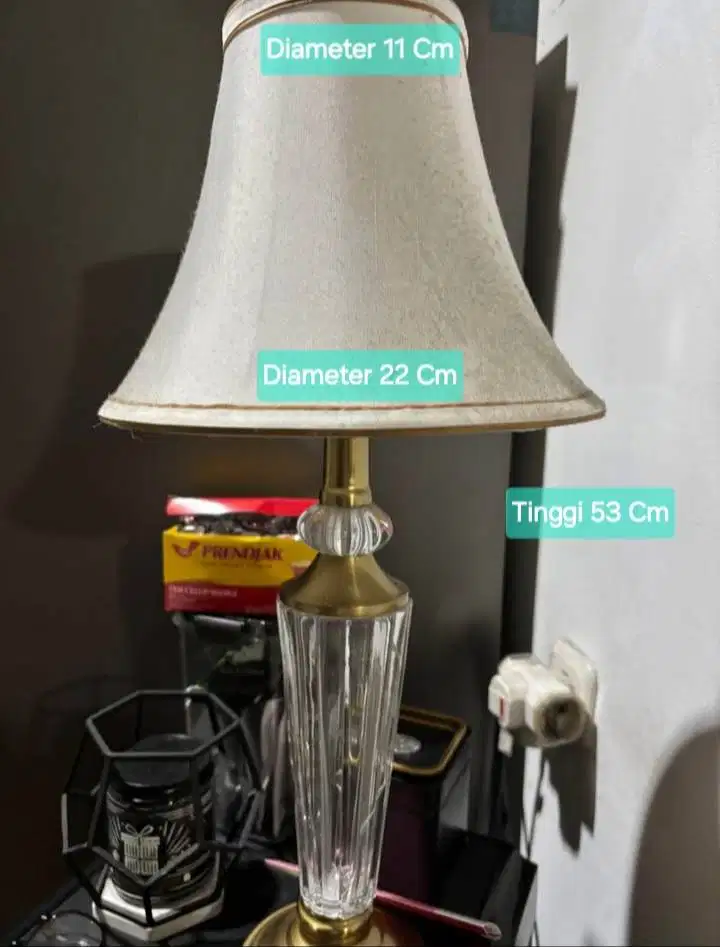 Lampu Meja, Fungsi Normal, Kombinasi Kaca Aluminium,Mulus, Depok Timur