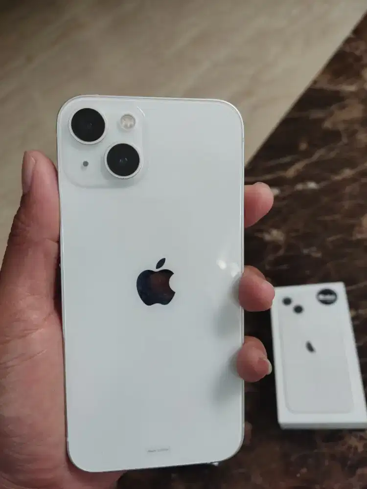 Ip 13 resmi ibox 128gb pemakaian singkat