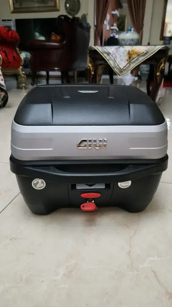 Top Box Givi B32 N