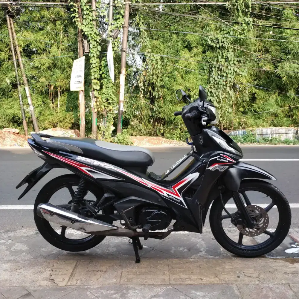 Revo lengkap bagus