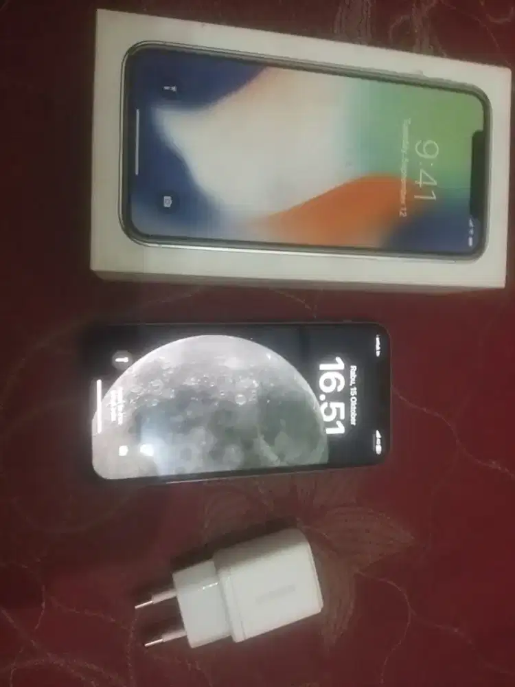 iPhone x 256 ibox