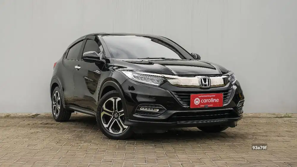 HONDA HR-V E 1.5 PLUS CVT AT 2018 HITAM - Bergaransi 1 Tahun