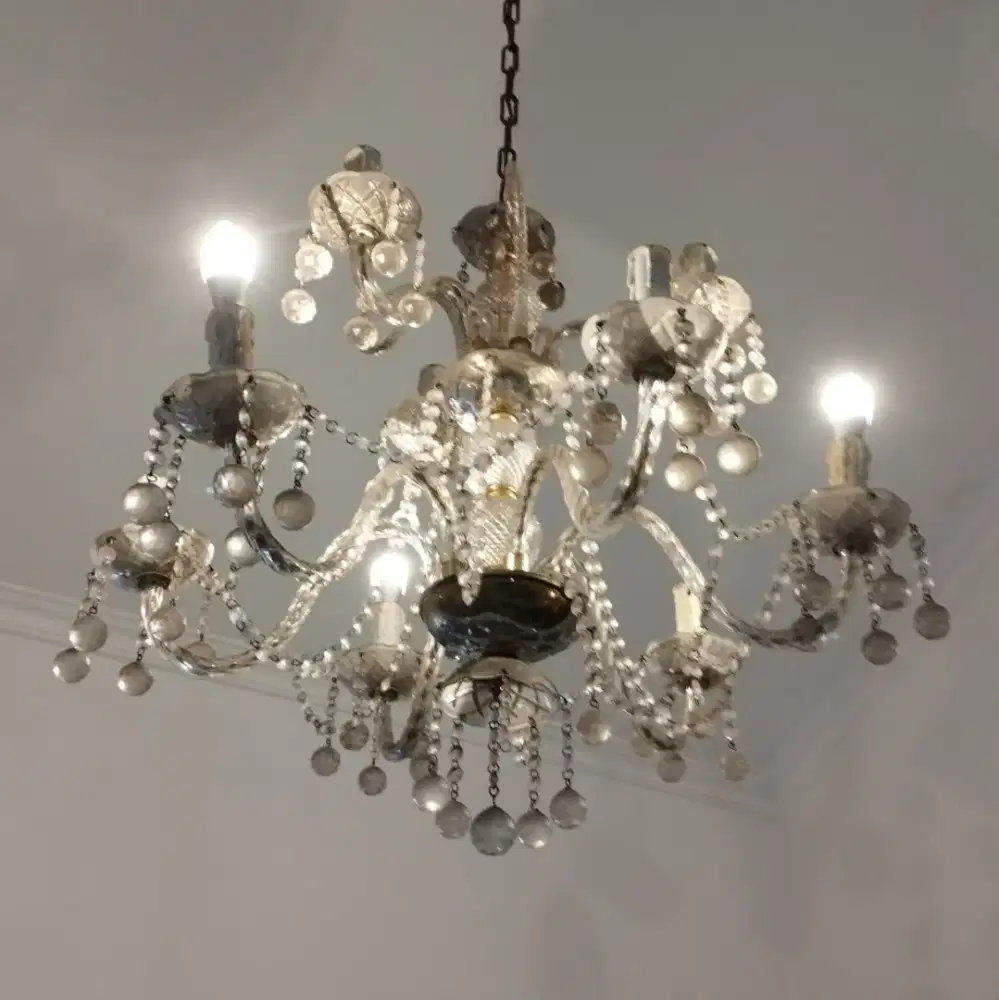 Lampu hias kaca