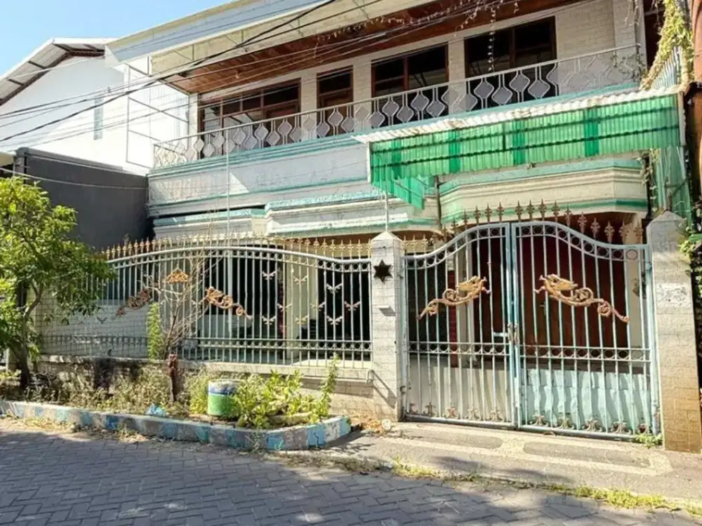 Rumah 2 Lantai Bagus SHM di Karang Empat Timur Siap Huni