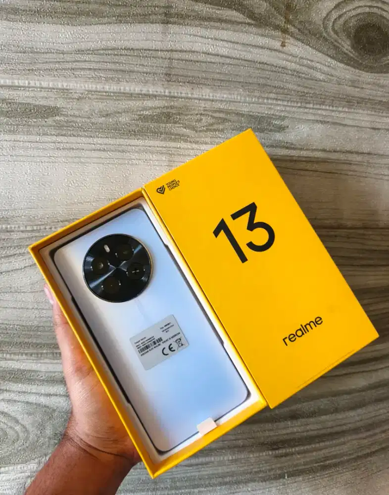Realme 13 Ram 8/128 mulussss