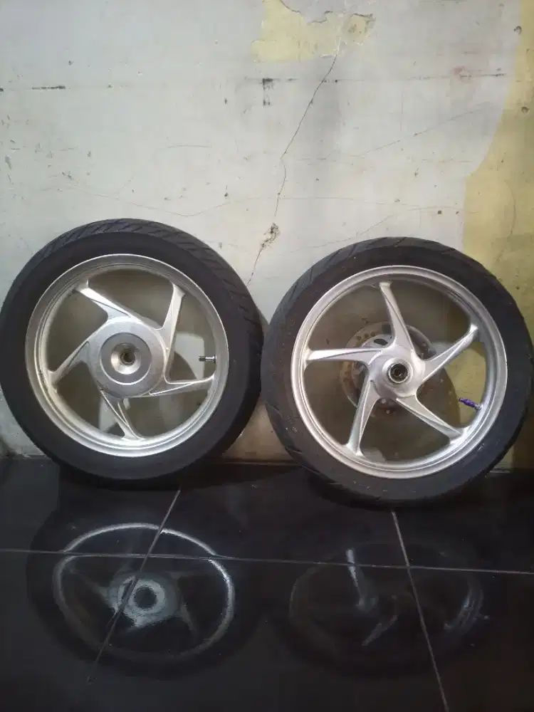 Velg beat karbu