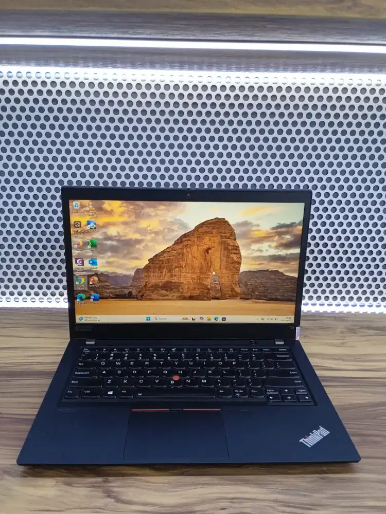 Lenovo ThinkpadT14 intel Ci7-10610U Ram16GB SSD NVME 256GB Touchscreen