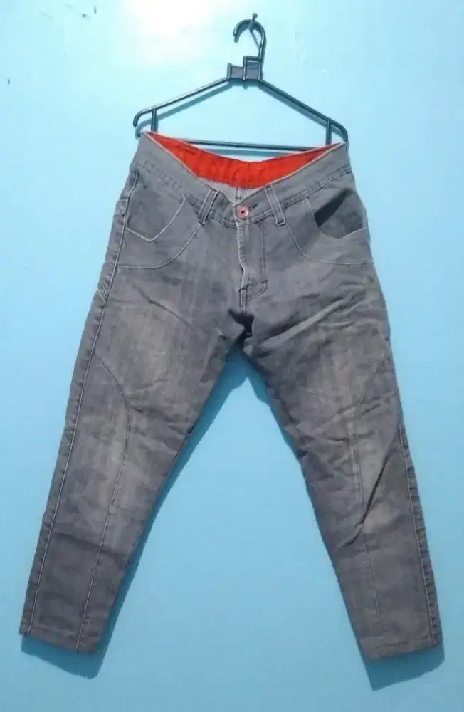 Celana jeans panjang