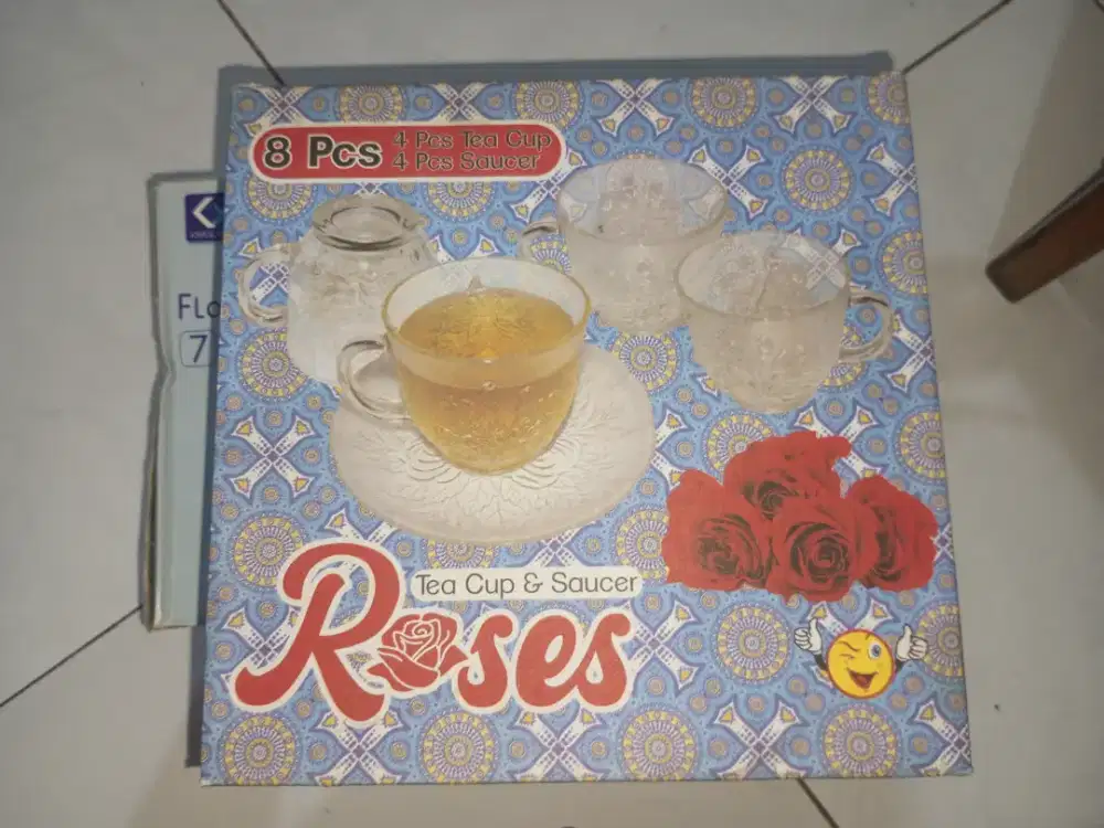 Gelas kopi + free piring kecil cantik