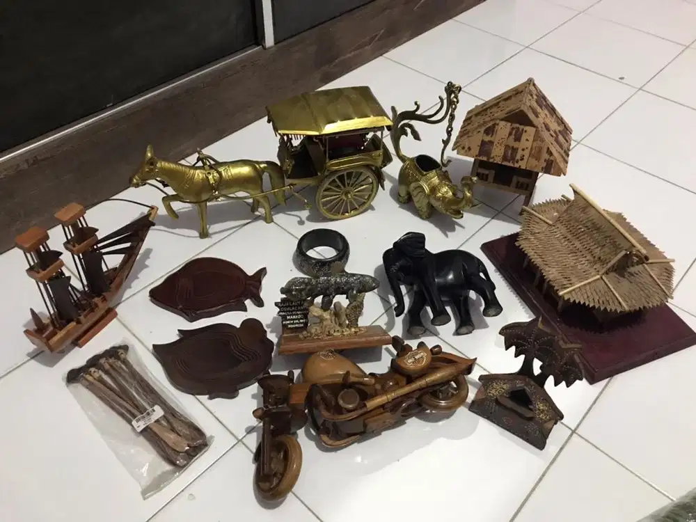 Paket Handicraft Kayu & Besi Antik - Pajangan Vintage Tradisional