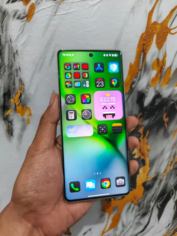 Infinix note 40s 8+8/256gb
