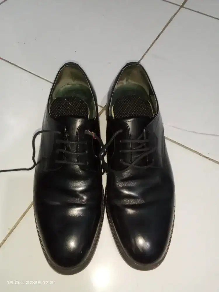 Sepatu pantofel seken
