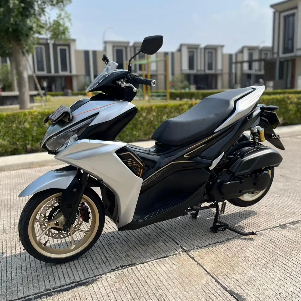 Yamaha Aerox 2022 Abs Keyless Warna Silver Pajak Hidup Harga Nego