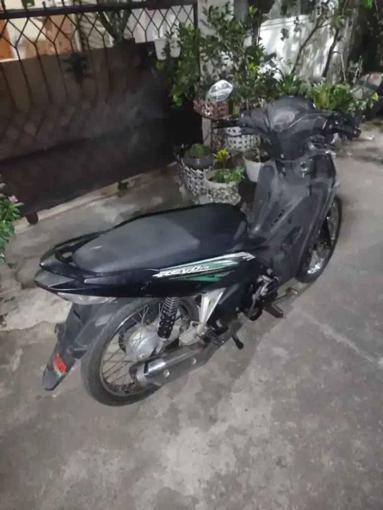 Revo lengkap tahun 2014