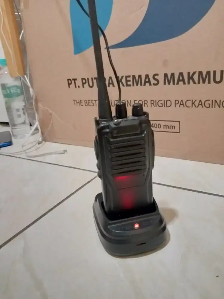HT Handy Talkie