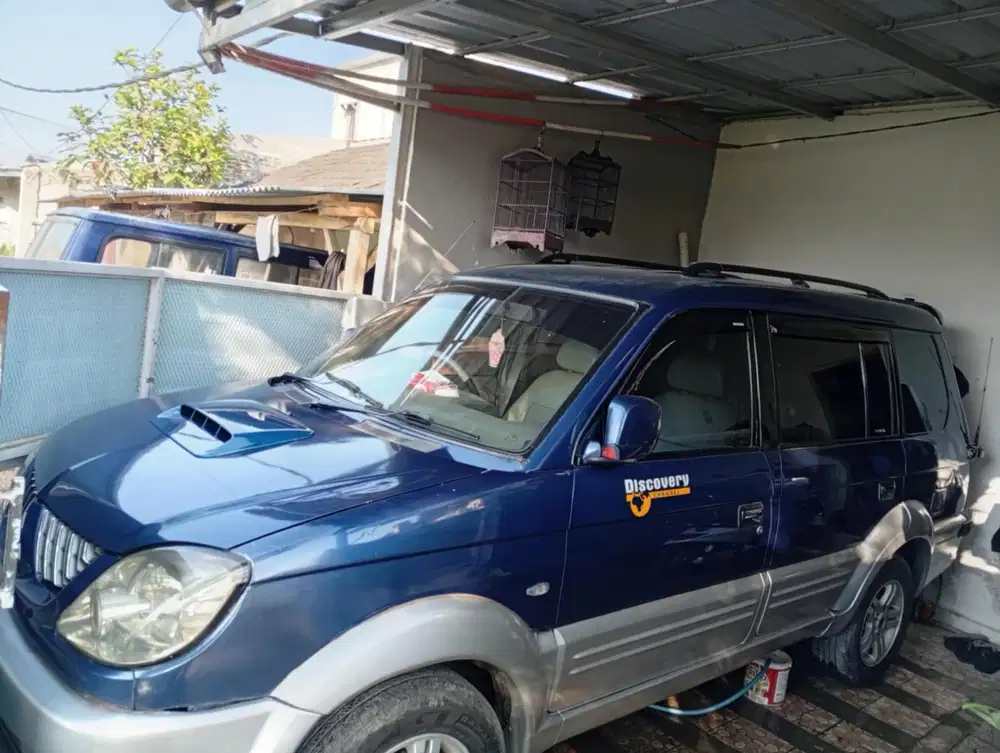 Mitsubishi Kuda 2004 Bensin