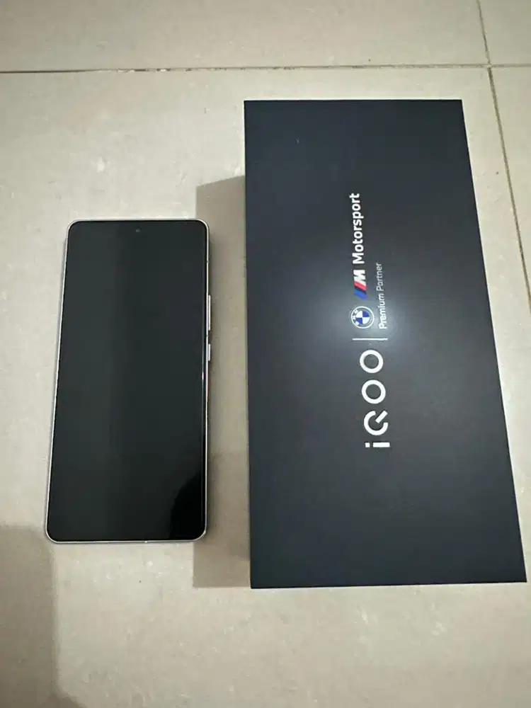 IQOO 12 16/512GB MULUS