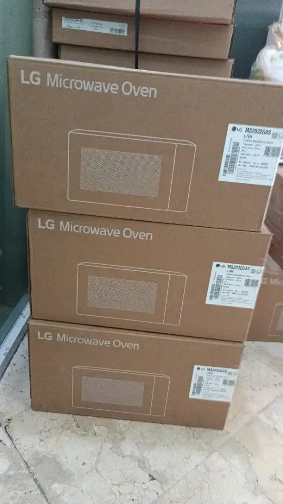 JUAL MICROWAVE LG MS2032GAS