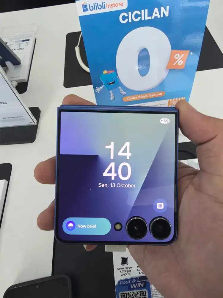 Samsung Zflip 7 garansi resmi