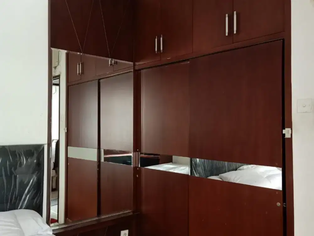 Disewakan Tipe 2 Kamar Lantai Rendah di Apartemen Mediterania Garden 2