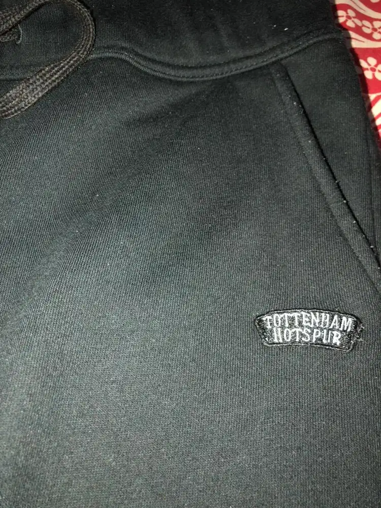 celana trainning Totenham Hotspur