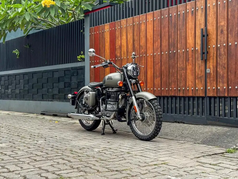 ROYAL ENFIELD CLASSIC 500 ABS FULL PAPER ISTIMEWA REBEL VULCAN
