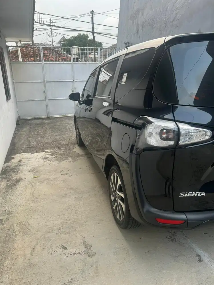Toyota Sienta 2016 Bensin