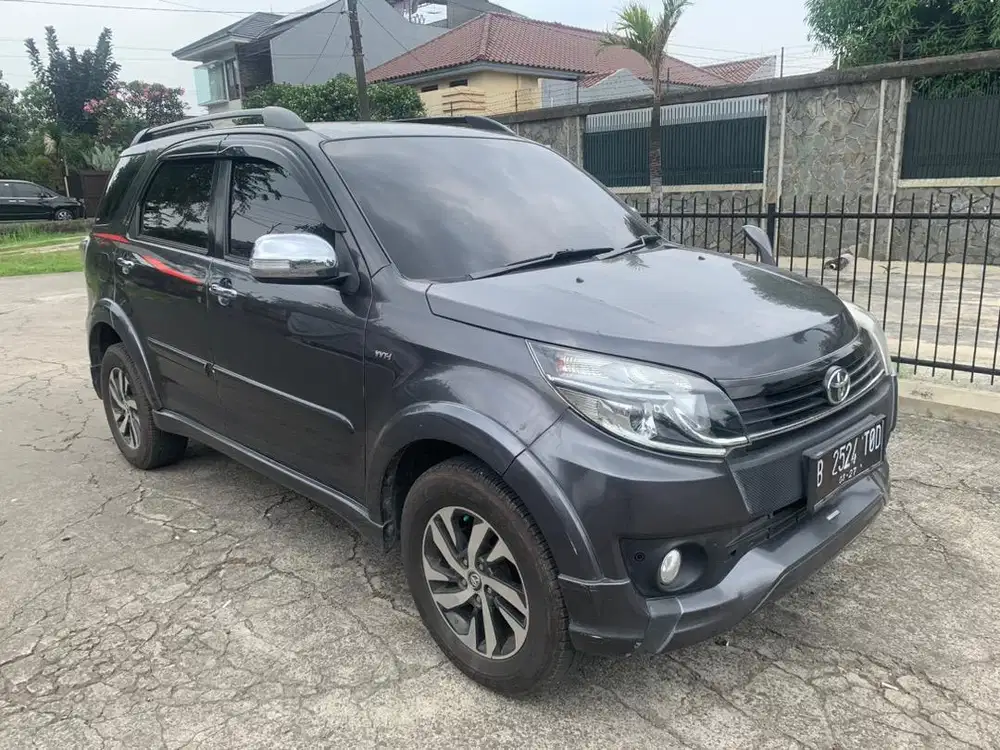 Toyota Rush 1.5 TRD Sportivo A/T 2017