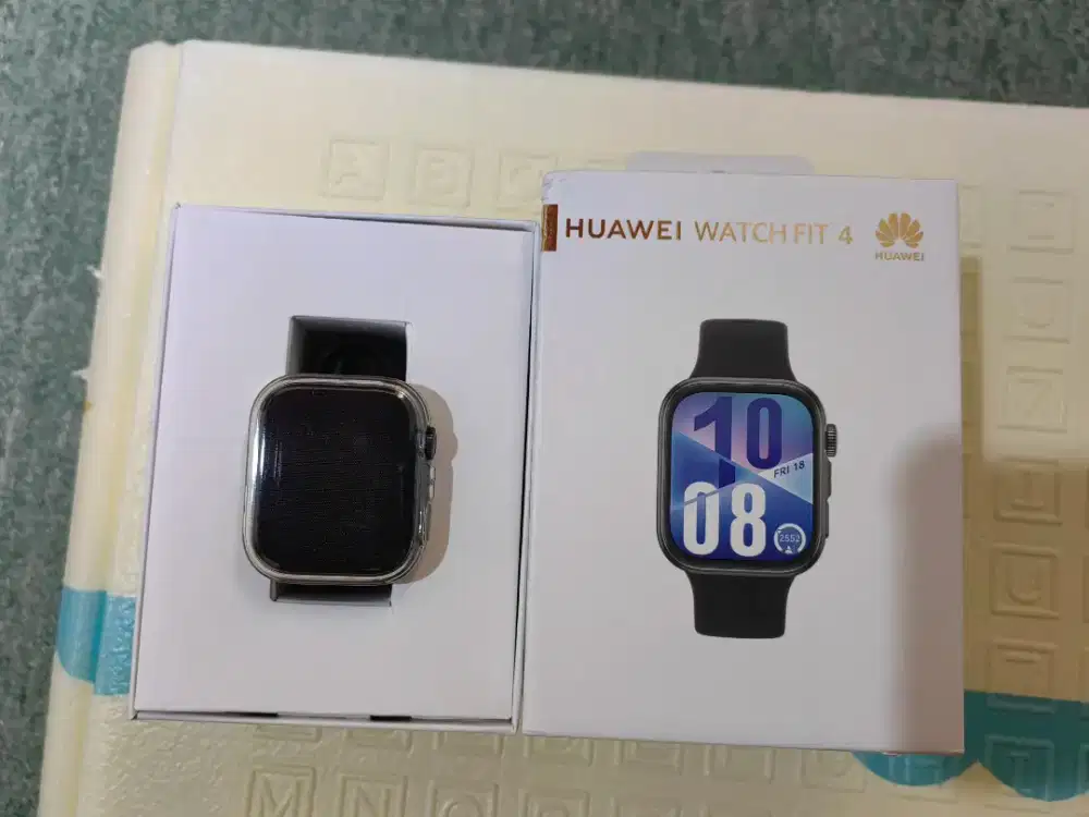 Smartwatch Huawei fit 4 Like New
