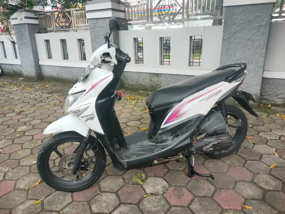 HONDA BEAT POP 2015