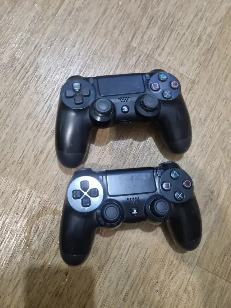 Stick ps4 oro bawaan mesin