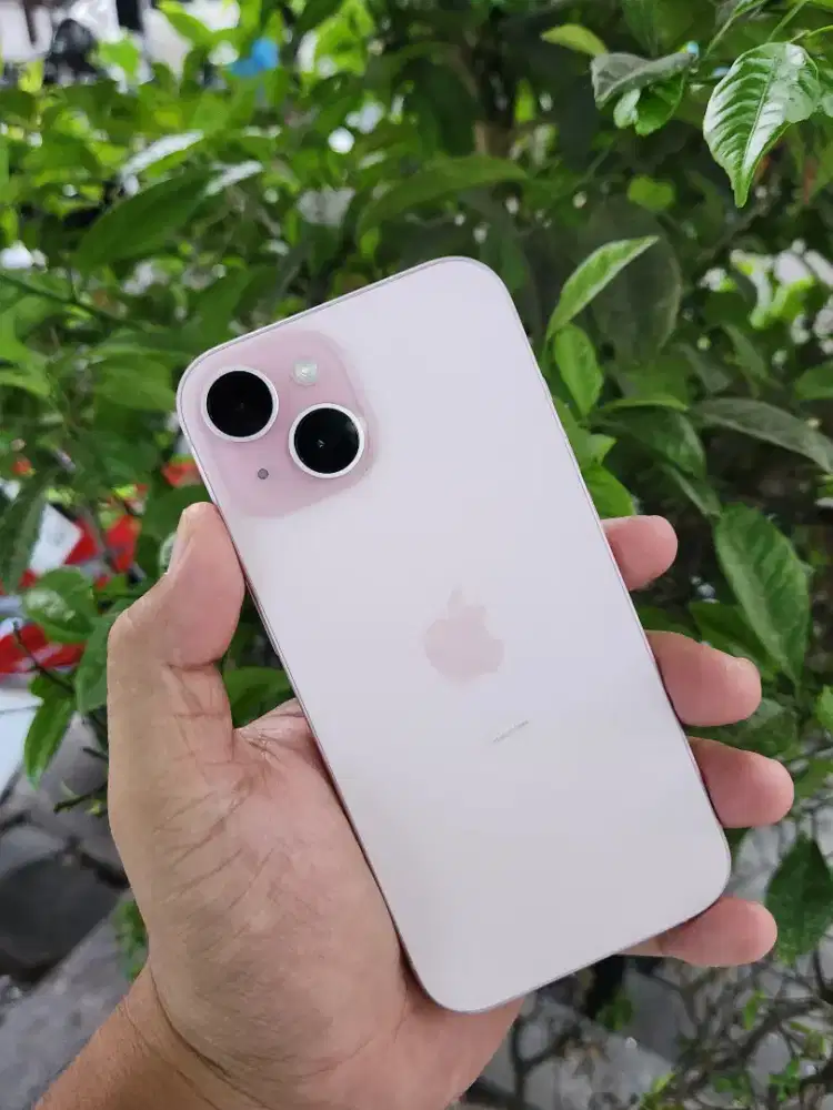 iPhone 15 256GB IBOX BH 99% Cc 92 Garansi ON Panjang