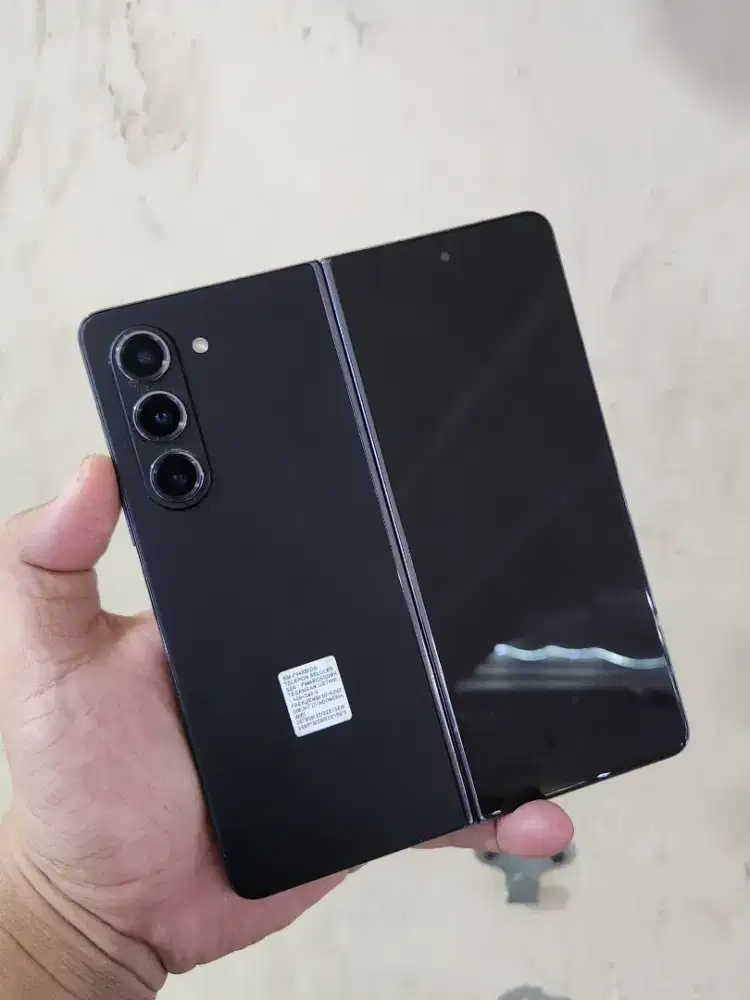 Samsung Z Fold 5 RAM 12/256GB SEIN Super mulus