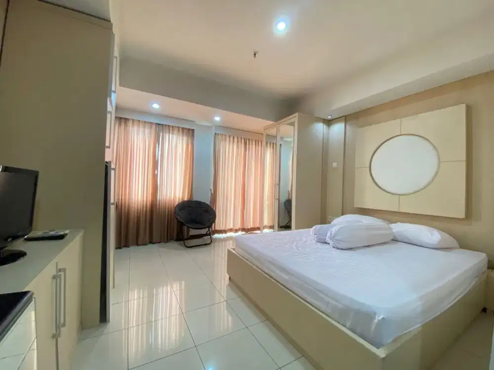 Disewakan Bulanan Studio Full Furnish di Apartemen Royal Mediterania Garden