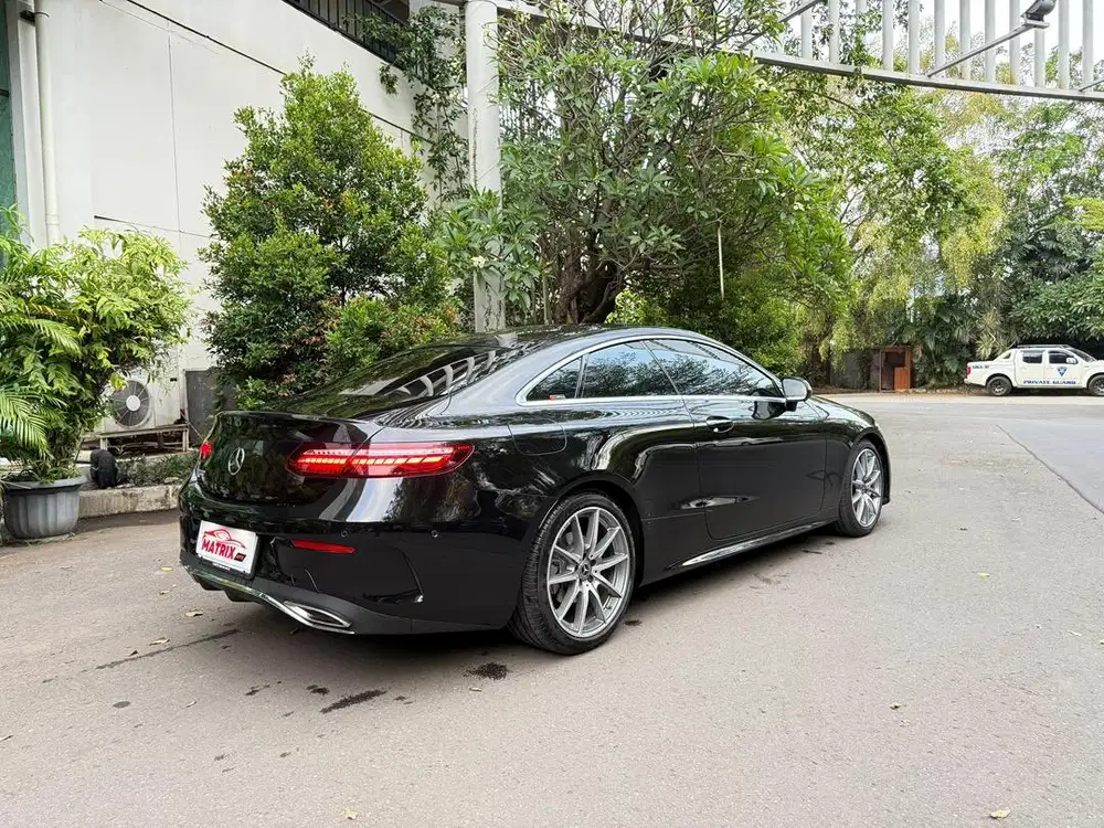 Mercy E200 Coupe 2023 nik 23 facelift