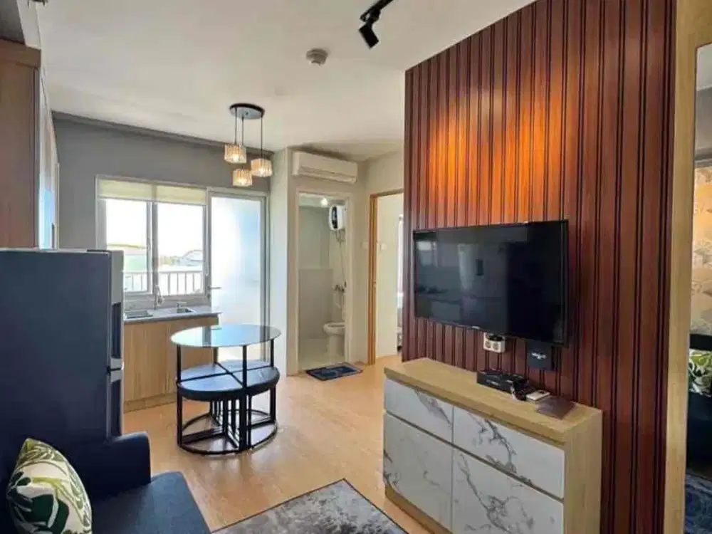 Jarang ada‼️Baru gress 3 BR apartemen educity full furnish