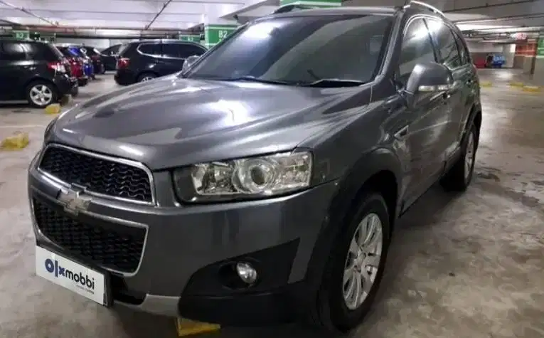 LOW DP Chevrolet Captiva 2.4 Bensin-AT 2011 2JM