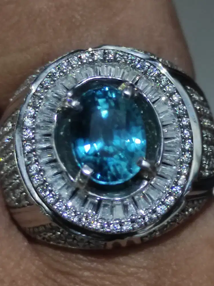 Batu blue zircon gilau nya nggak berlian ikatan perak mikro setting