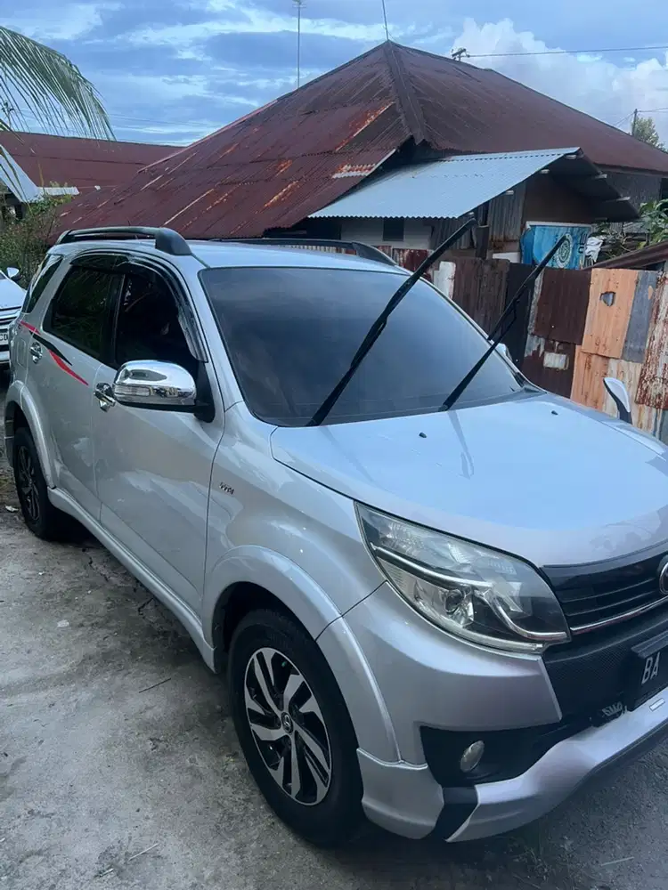 Toyota Rush 2017 Bensin