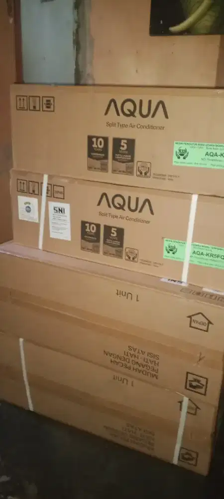AC AQUA 1/2 PK masih baru