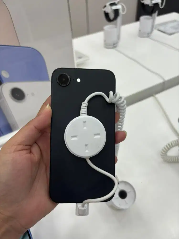 CICILAN IPHONE 16 e 256 Gb Promo Bunga 0%