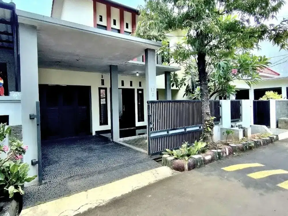 DD327 Rumah Siap Huni 162 m2 Murah di Galaxy Bekasi Selatan