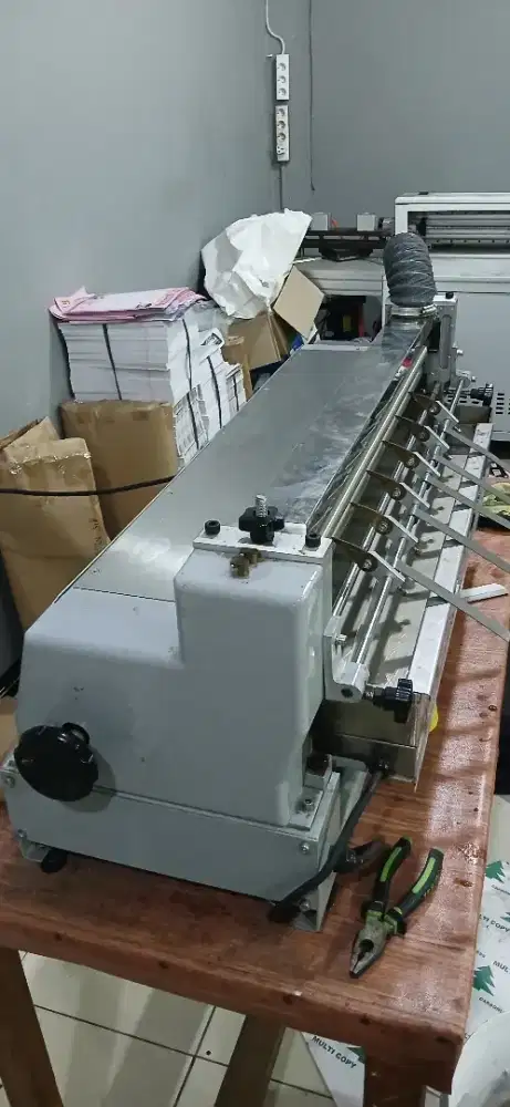 Mesin Lem GM 700 Plus
